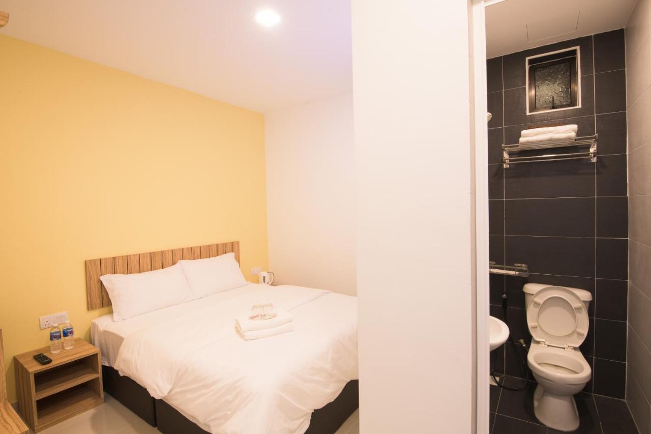 Ltl Guesthouse Johor Bahru Buitenkant foto